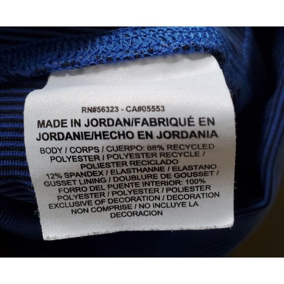 Nike Dri Fit Legend 2.0 Women's S Fold over Waistband Capri Pants 642530 Small - Picture 6 of 9